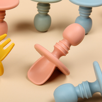 Warna yang Cocok 100% Silicone Garpu Dan Sendok Set BPA Gratis 2 pcs