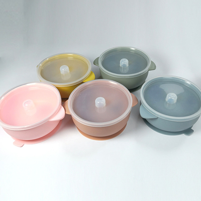 Baby Food Grade Silicone Feeding Bowl Disetujui FDA Dengan Tutup Dan Hisap