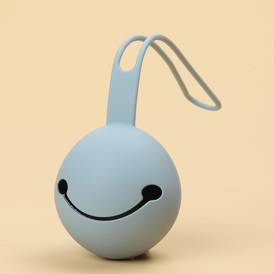 100% Food Grade Bayi Silicone Produk Strap Teether Holder Untuk Desain 3D Perjalanan