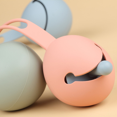 Smiley Faced Silicone Dummy Holder Case Dapat Dipasang Dengan Tali Tahan Lama