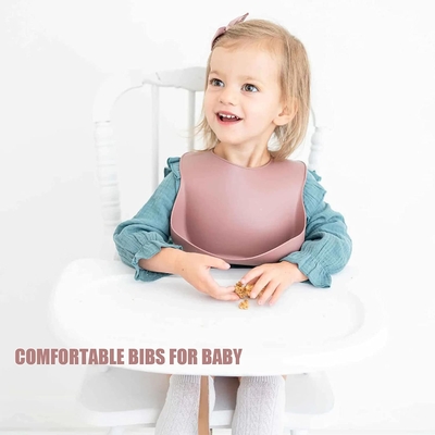 Tidak Ada Bahan Berbahaya Silicone Baby Bib Aman Di Microwave Logo Tahan Lama Disesuaikan