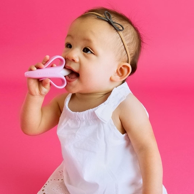 Pembentukan Tahan Lama dalam Satu Warna Patel Silicone Baby Teething Toy untuk Bayi Menyusui