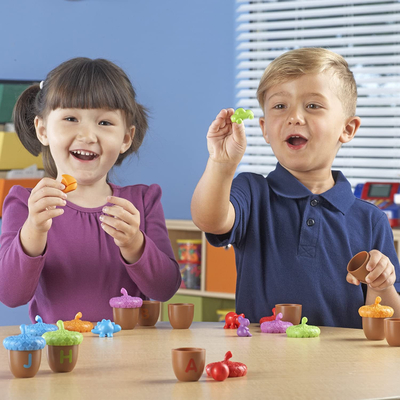 Pengenalan Huruf Homeschool Learning Alphabet Acorns Aktivitas Set untuk Balita