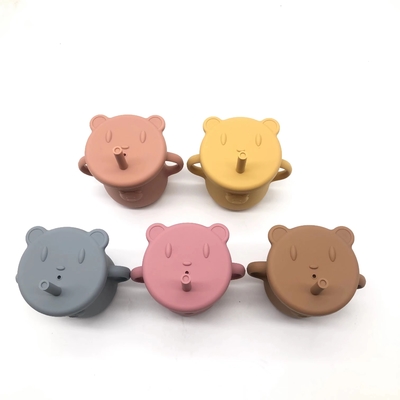 2023 Desain Baru BPA Free Baby Bear Shaped Cute Baby Training silicone straw cup toddler