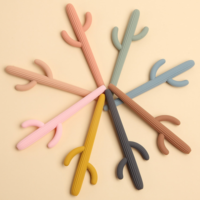 Non Toxic silikon Cactus Teether BPA Bebas Teething Toys Dengan Sikat 20cm