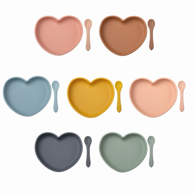Kualitas makanan FDA Heart Shaped Makan malam silikon Sayang Piring Disesuaikan Dengan Sendok