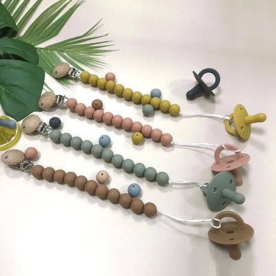 Rantai Klip Pemegang Dot Bayi Silikon Disesuaikan BPA Gratis Dengan Dot Bayi