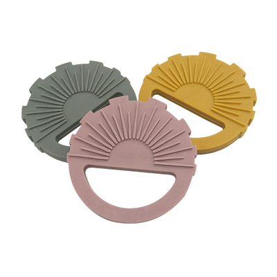 Tooreal Handle Dilengkapi Teether Bebas BPA Untuk Bayi Berusia 6-12 Bulan